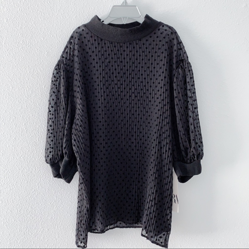 Zara Swiss dot top black